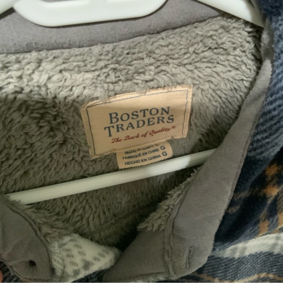 Button down soft jacket Size L - Picture 2 of 2